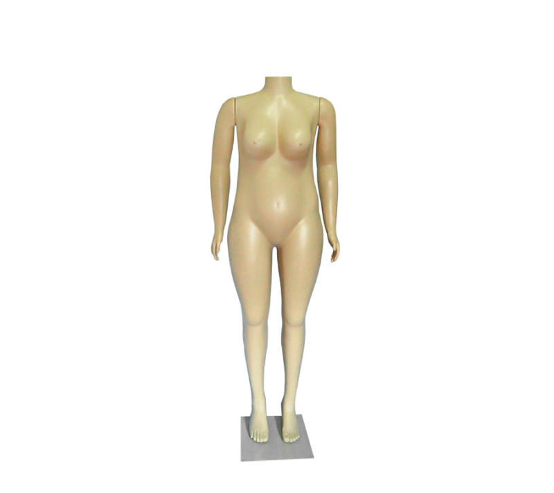 Plus Size Brazilian Mannequin
